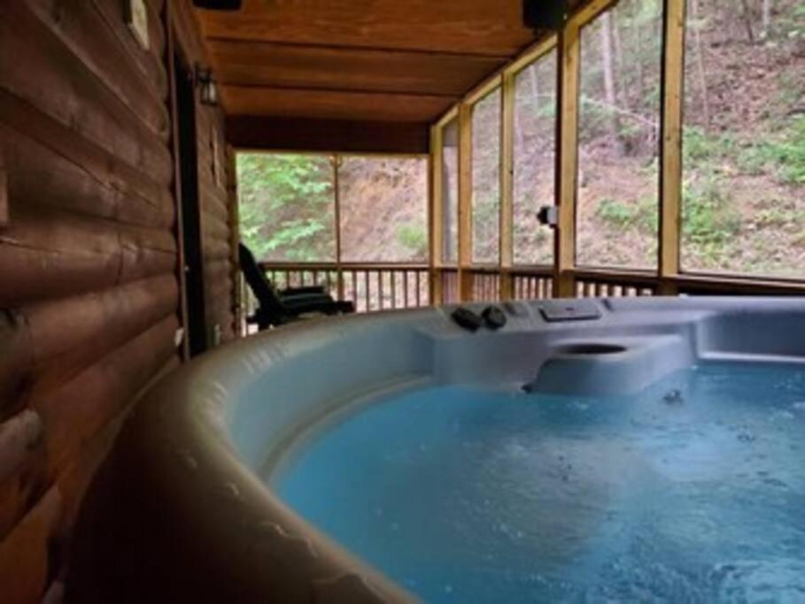Beary Tale! Your Happily Ever After Starts Here! Sevierville Eksteriør billede