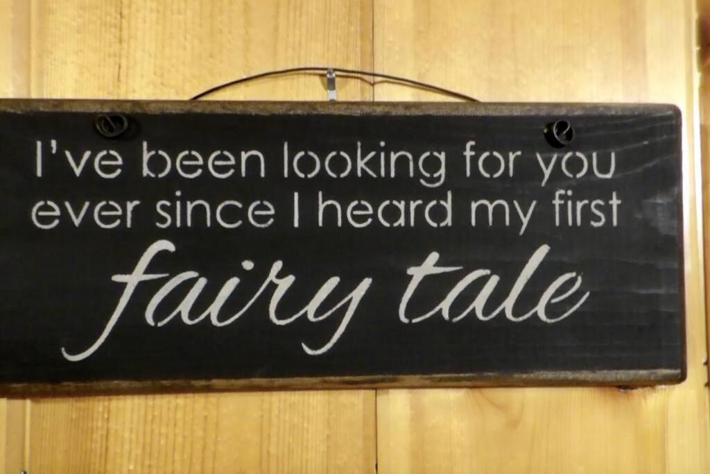 Beary Tale! Your Happily Ever After Starts Here! Sevierville Eksteriør billede