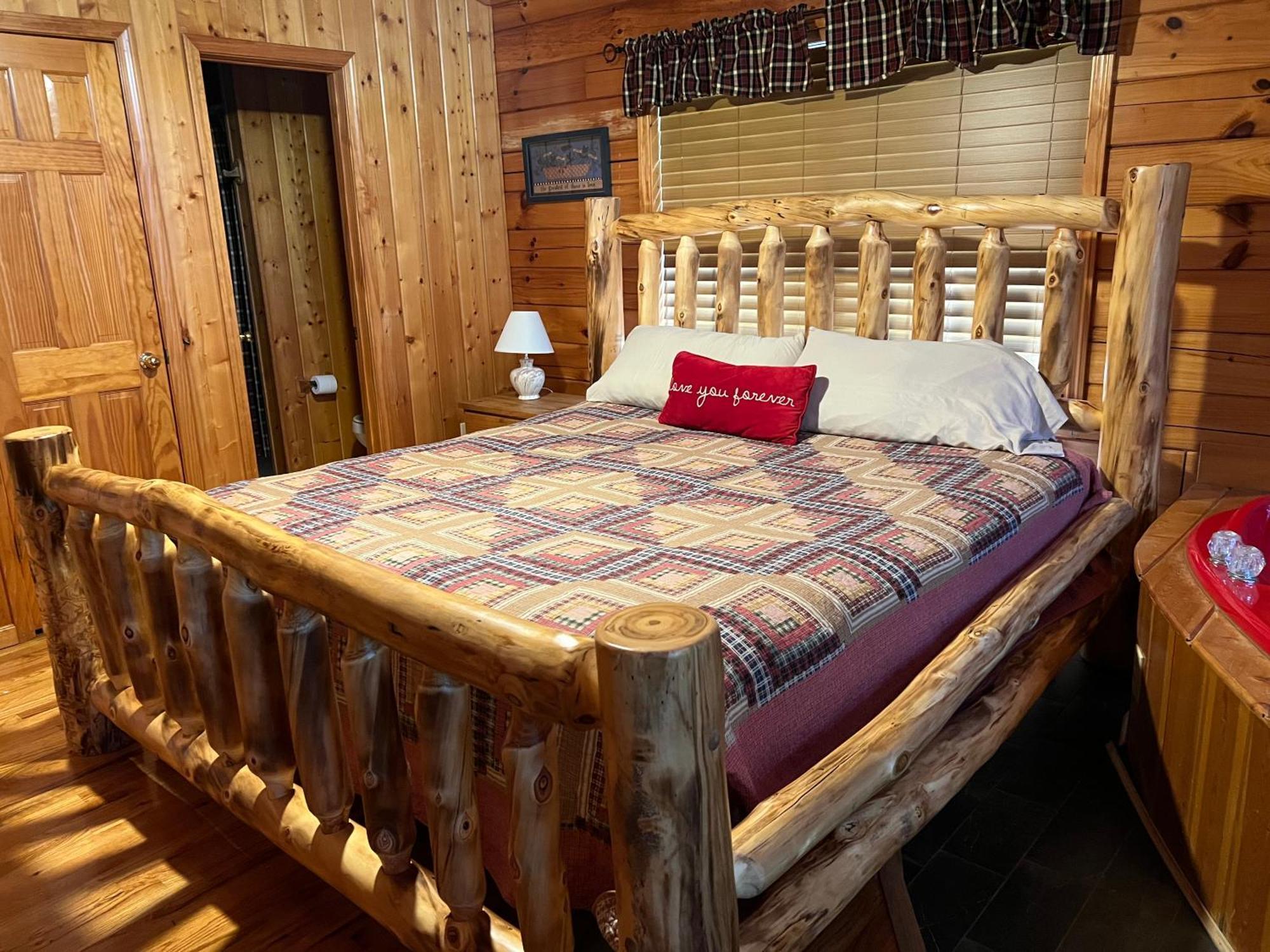 Beary Tale! Your Happily Ever After Starts Here! Sevierville Eksteriør billede