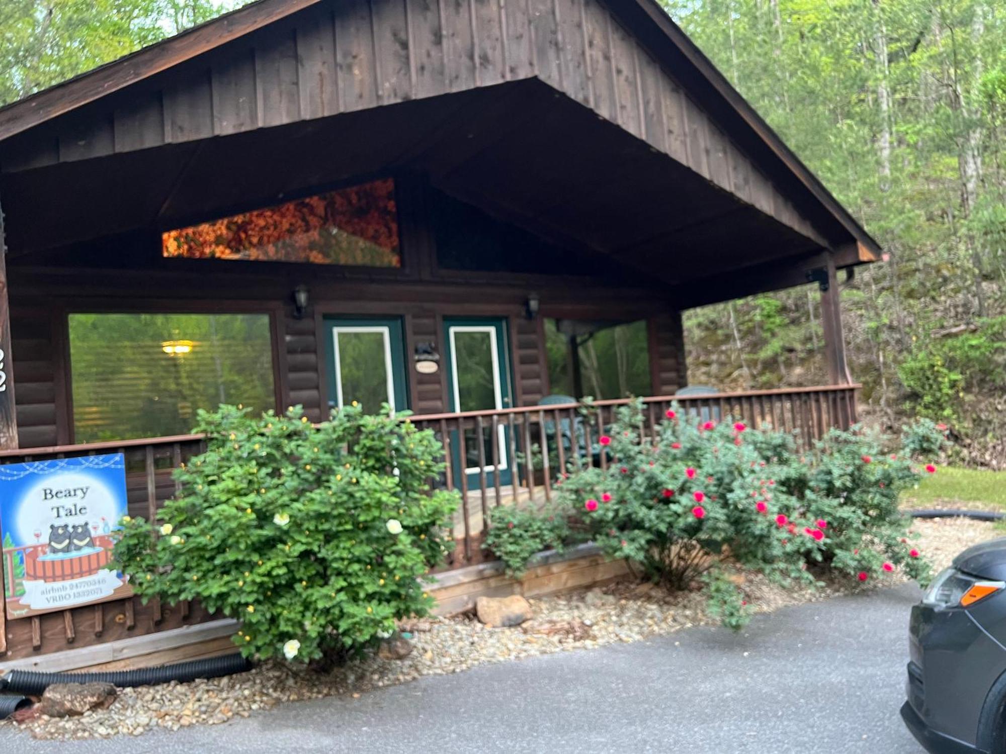 Beary Tale! Your Happily Ever After Starts Here! Sevierville Eksteriør billede